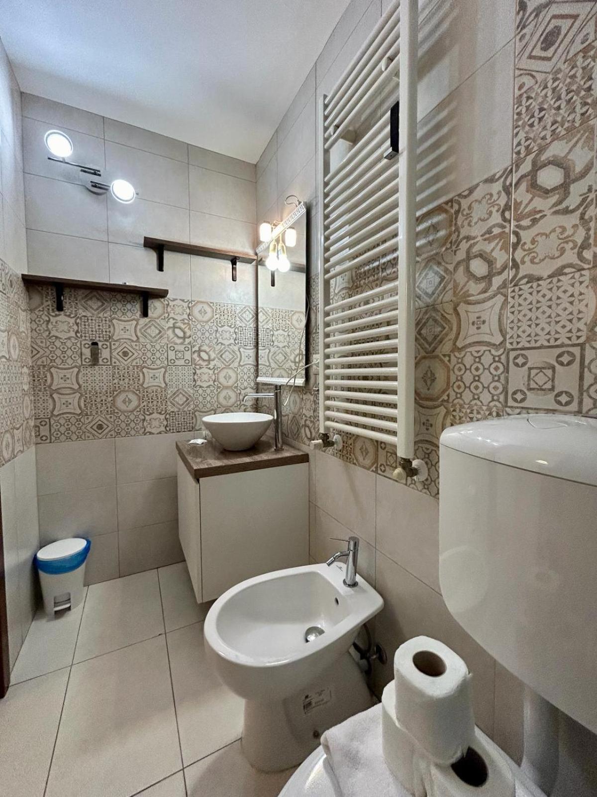 Kibilu - Via Tolmezzo - Ospedale San Raffaele - Stazione Di Lambrate Apartamento Milão Exterior foto